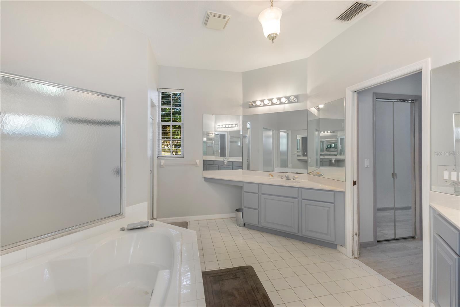 5211 KARLSBURG PL, PALM HARBOR, FL, 34685
