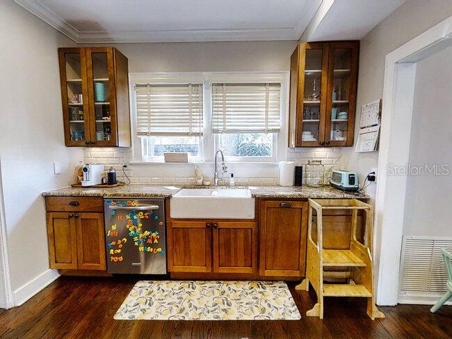 705 E PINE ST, ORLANDO, FL, 32801