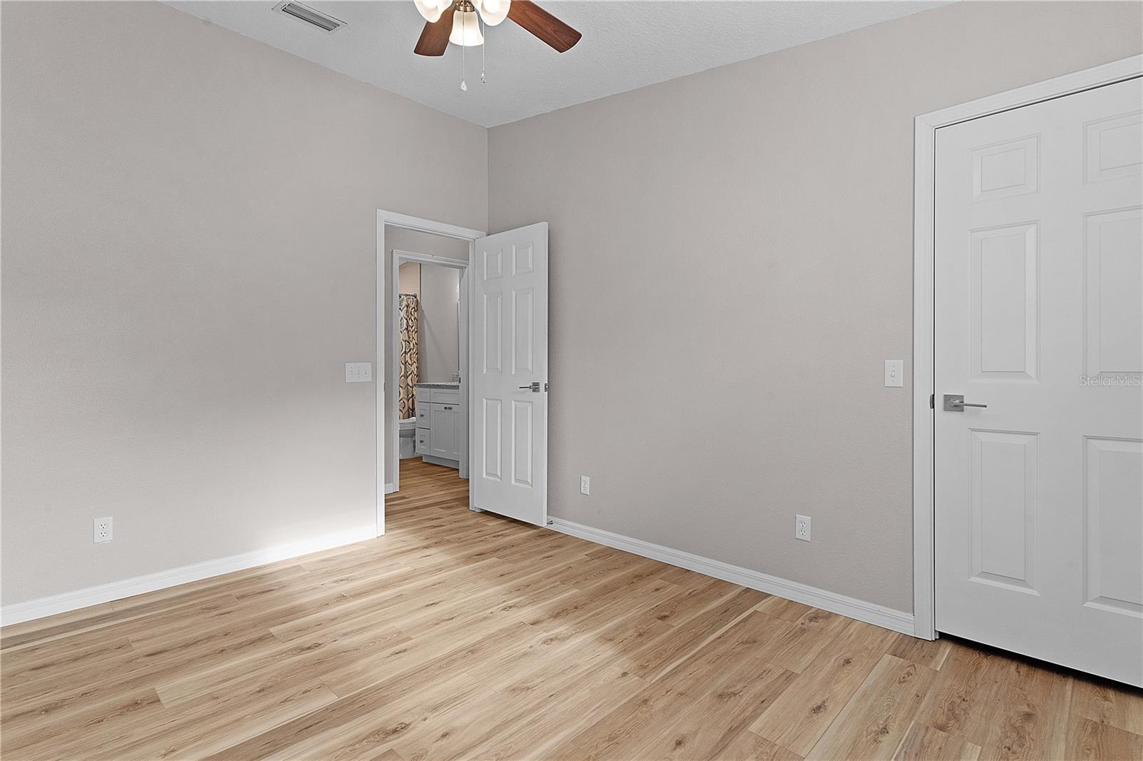 930 ORCHID ST, THE VILLAGES, FL, 32159
