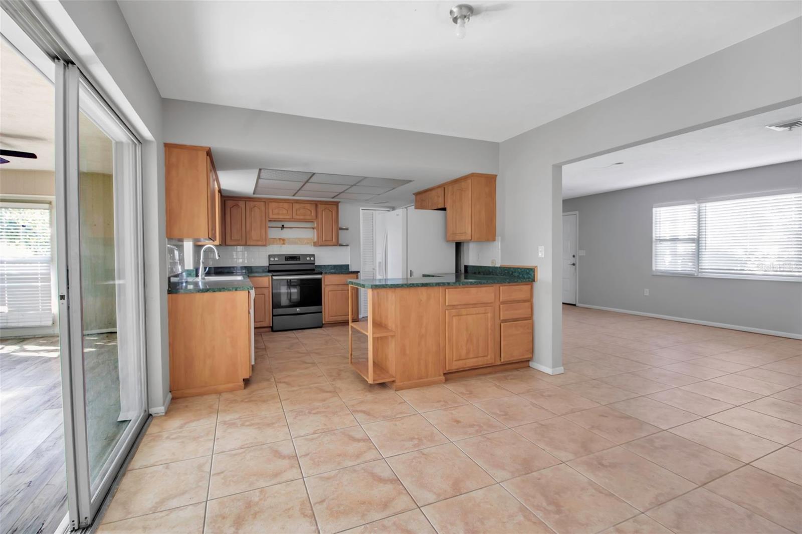 10307 SANDPIPER RD W, BRADENTON, FL, 34209