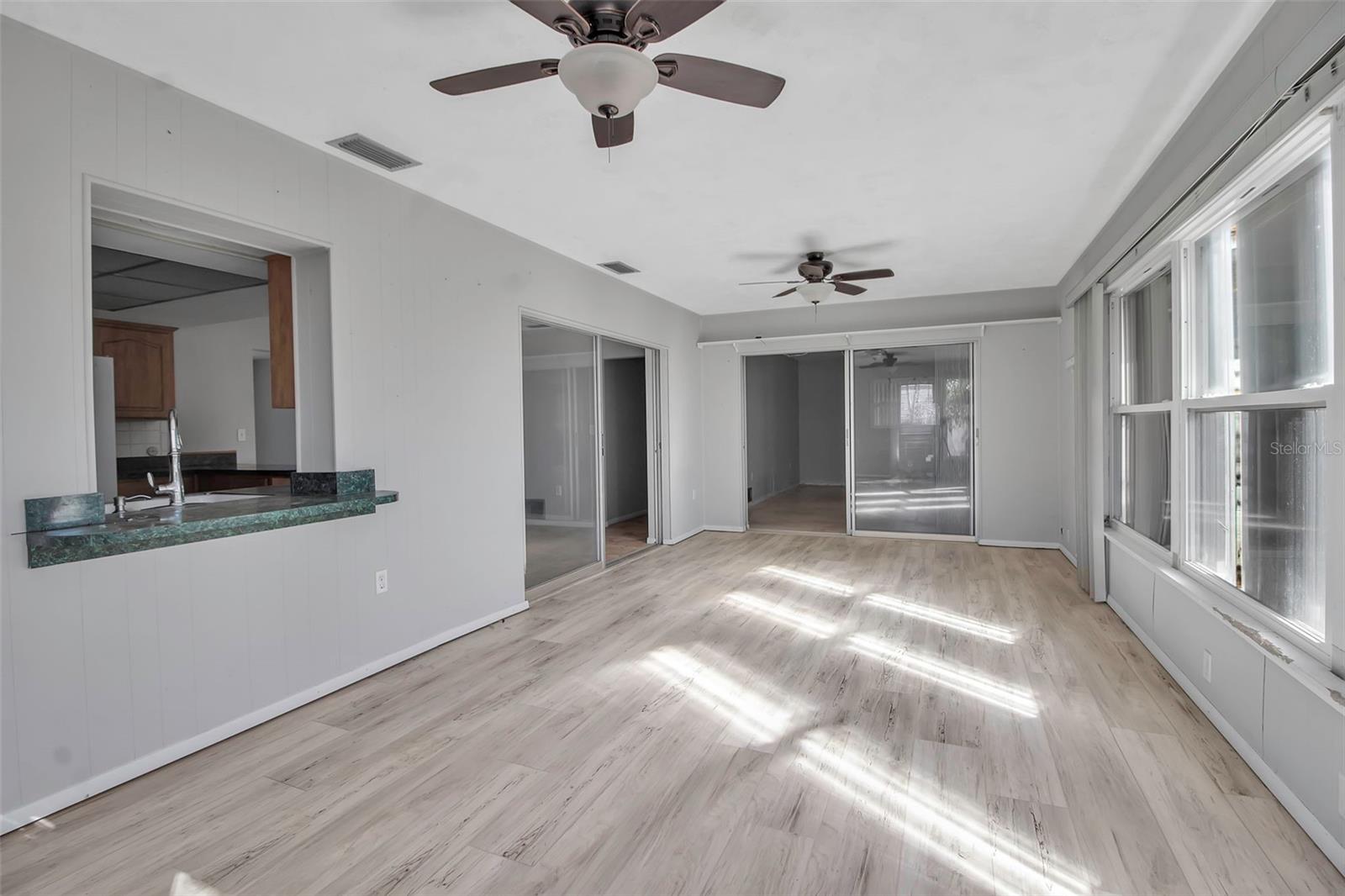 10307 SANDPIPER RD W, BRADENTON, FL, 34209