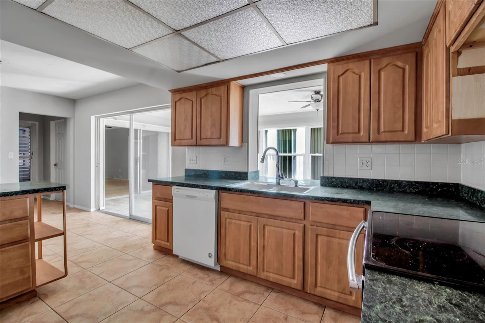 10307 SANDPIPER RD W, BRADENTON, FL, 34209