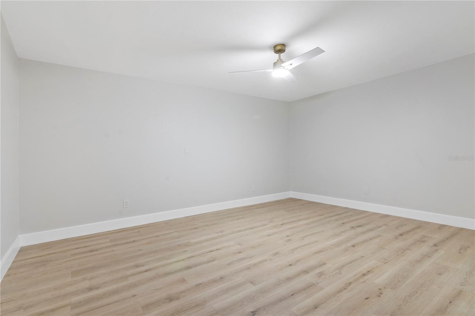 400 AVENUE B NE, WINTER HAVEN, FL, 33881