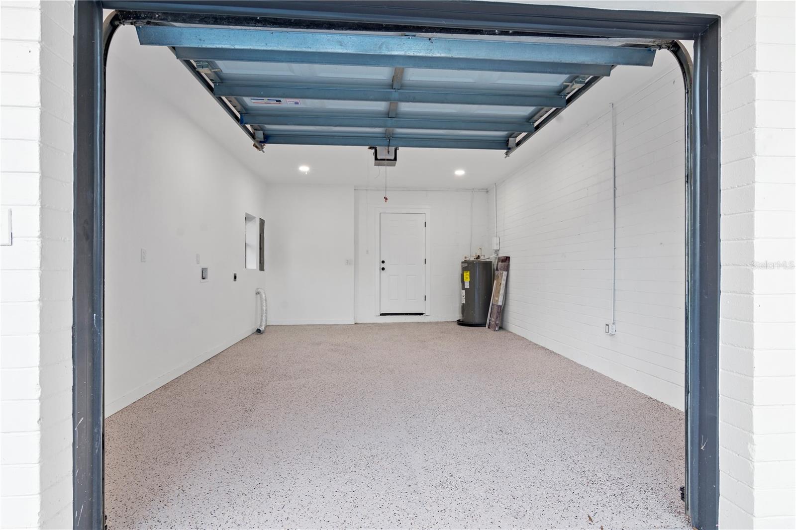 400 AVENUE B NE, WINTER HAVEN, FL, 33881