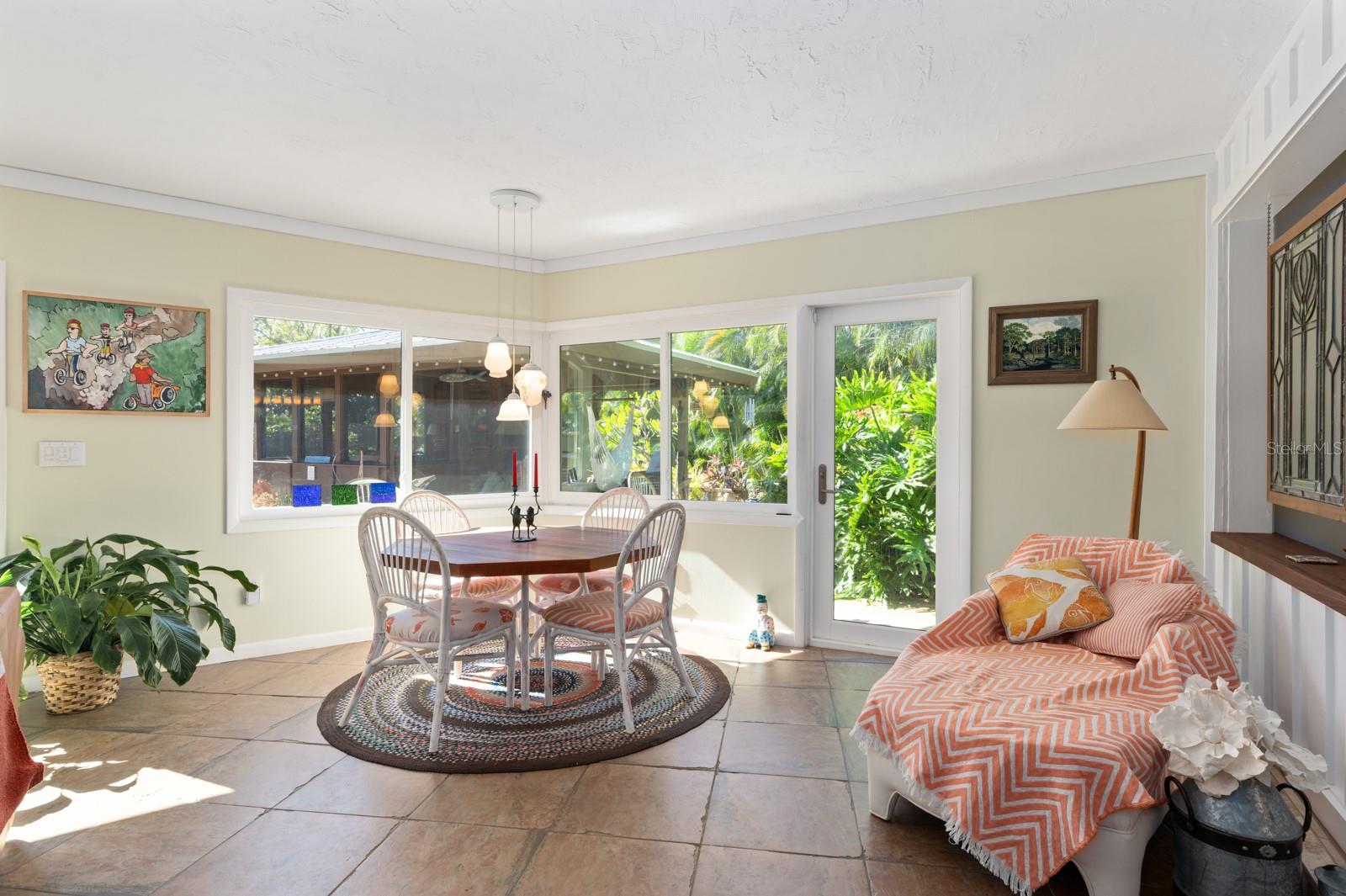 A4631329 Property Photo