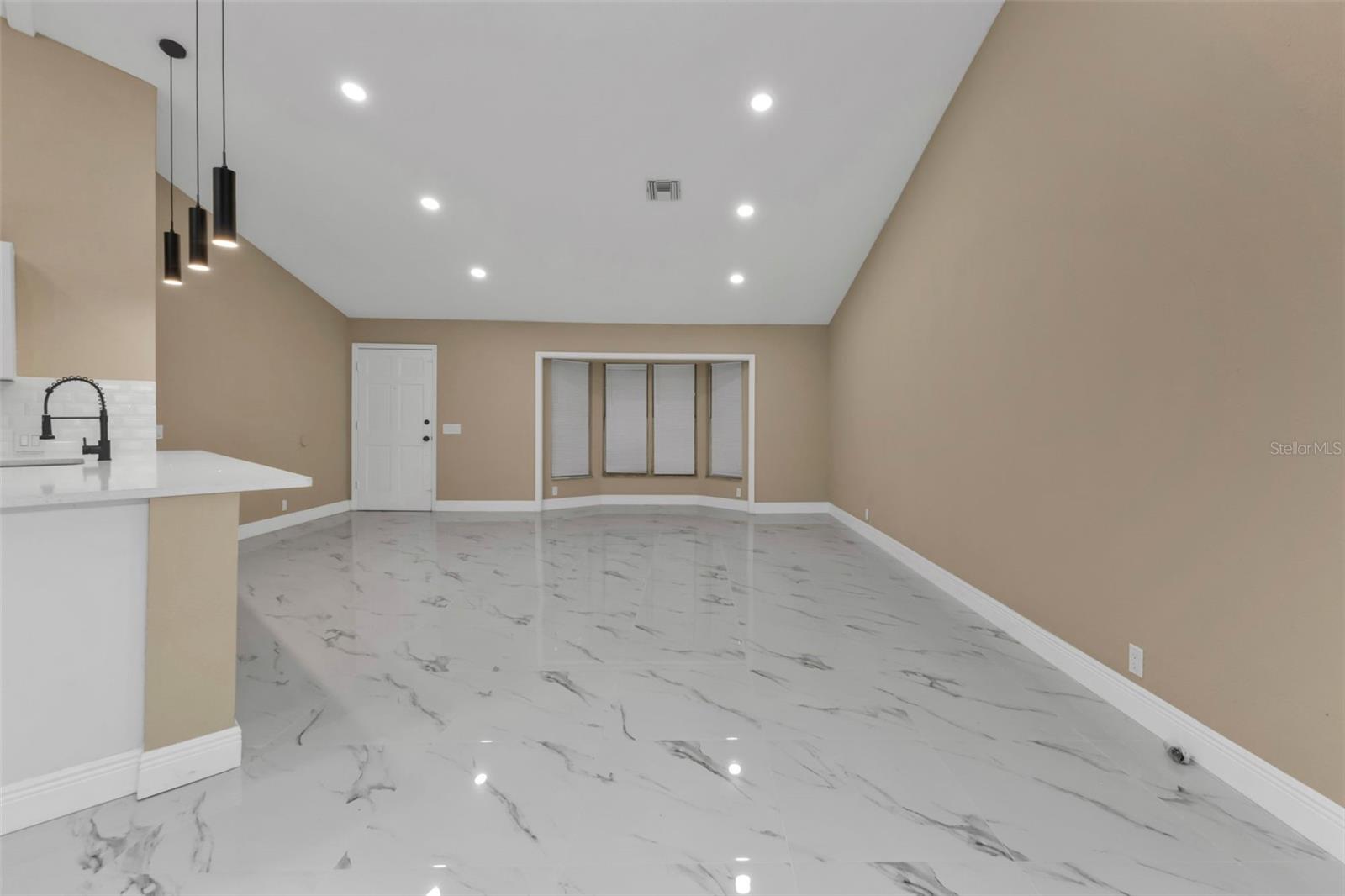 2387 TAMARIND ST, PORT CHARLOTTE, FL, 33948