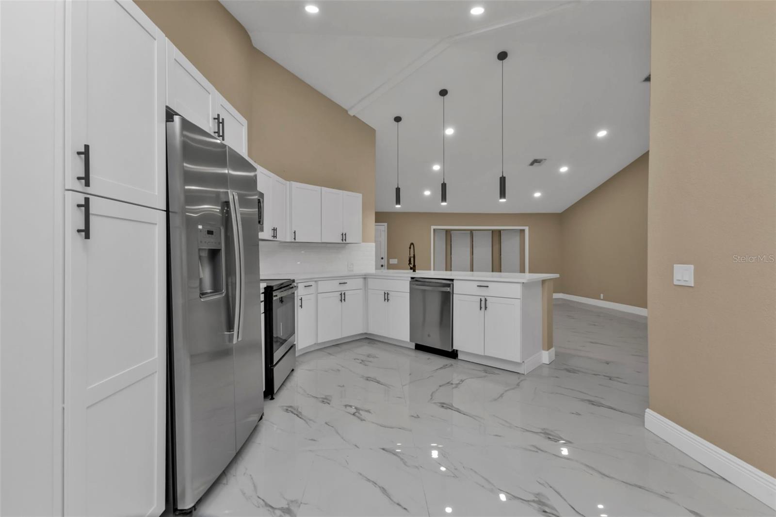 2387 TAMARIND ST, PORT CHARLOTTE, FL, 33948