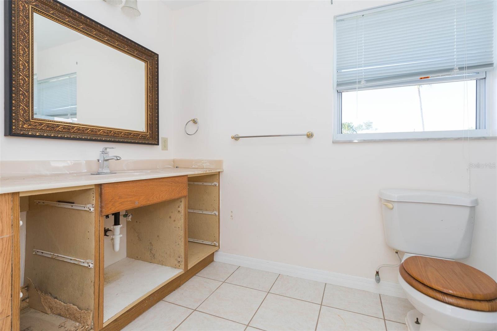 11775 6TH ST E, TREASURE ISLAND, FL, 33706