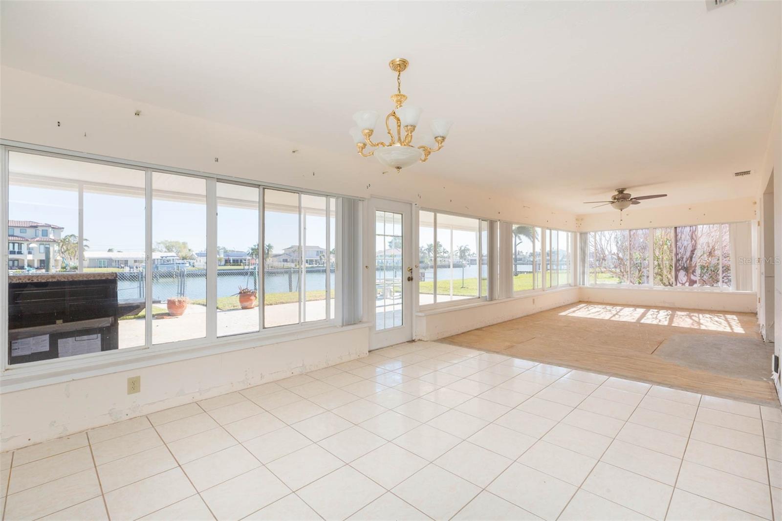 11775 6TH ST E, TREASURE ISLAND, FL, 33706