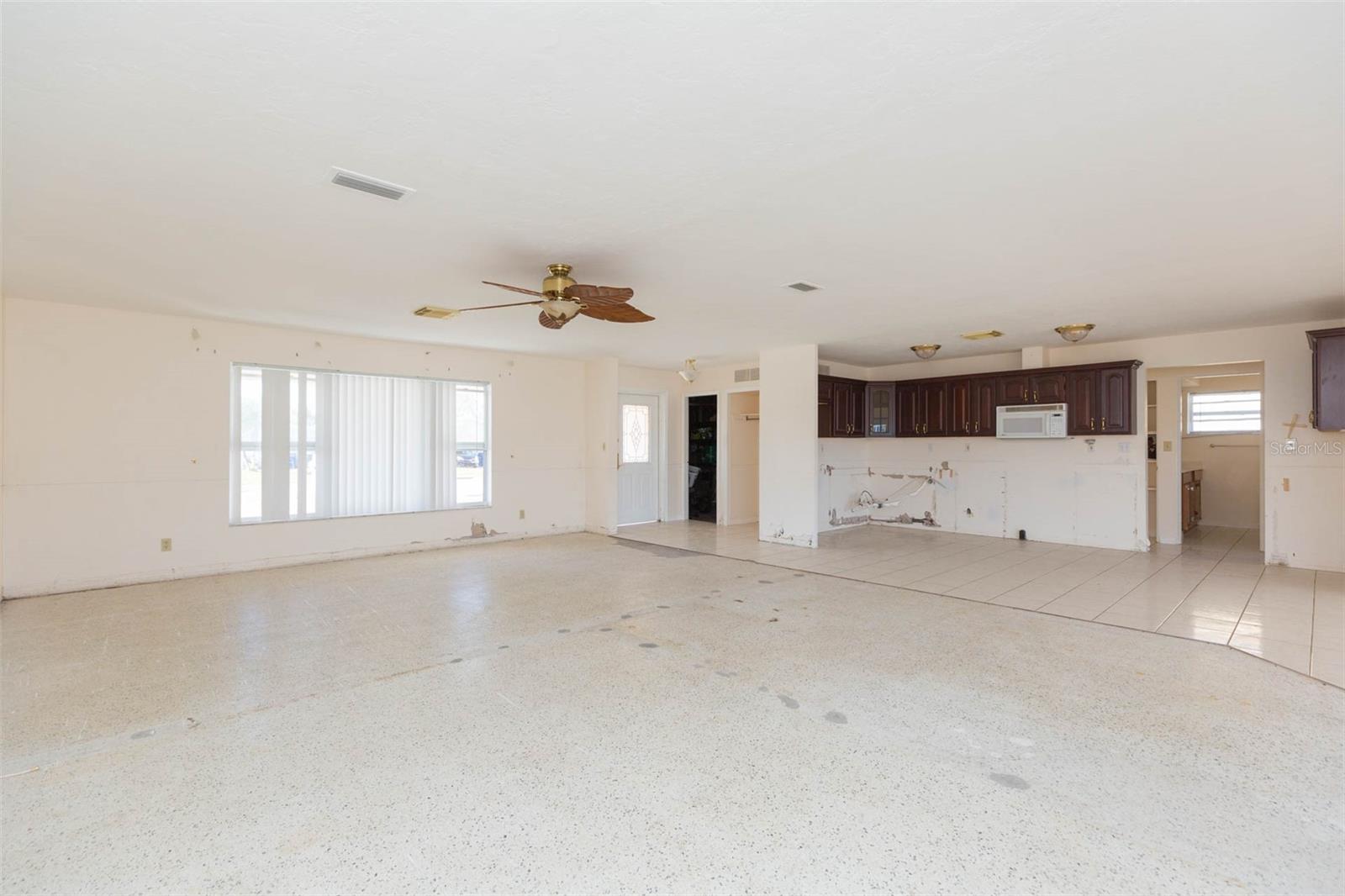 11775 6TH ST E, TREASURE ISLAND, FL, 33706