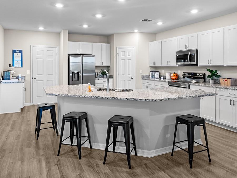 5105 SYLAS JAX AVE, WINTER HAVEN, FL, 33884