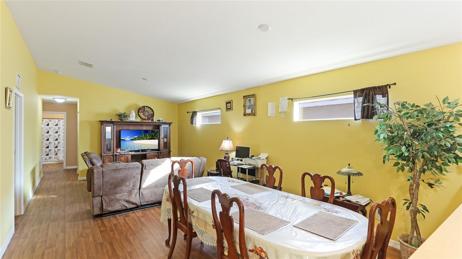 4107 11TH ST E, BRADENTON, FL, 34208