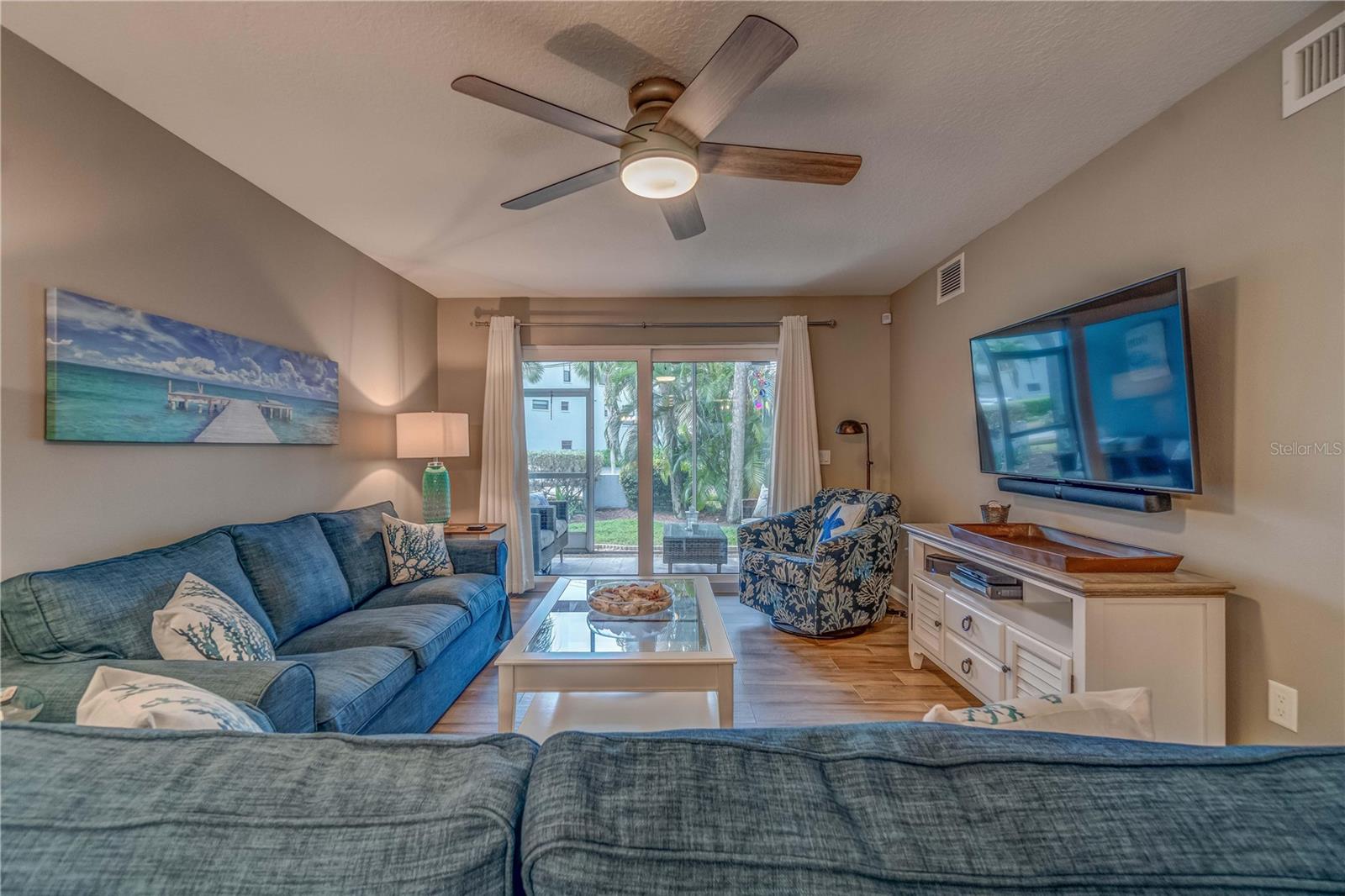 4307 GULF DR #103, HOLMES BEACH, FL, 34217