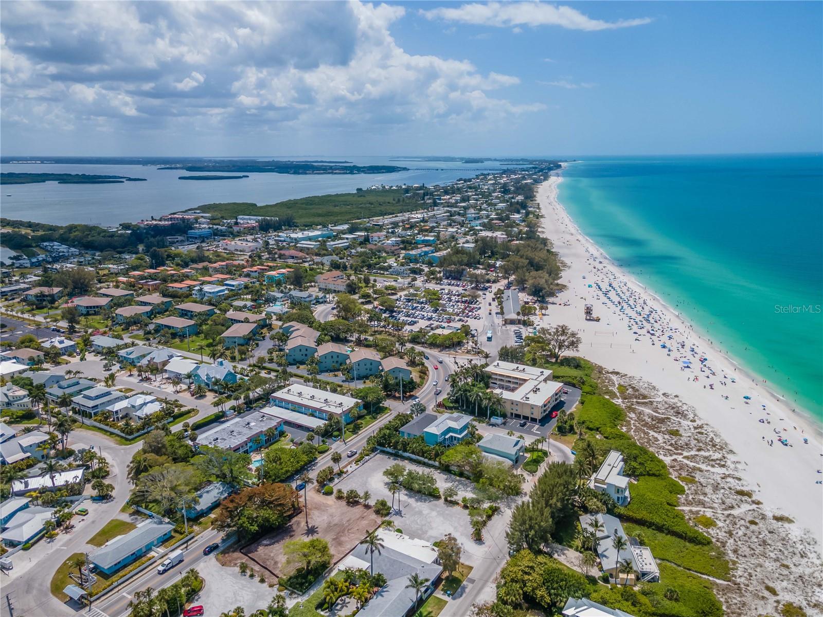 4307 GULF DR #103, HOLMES BEACH, FL, 34217