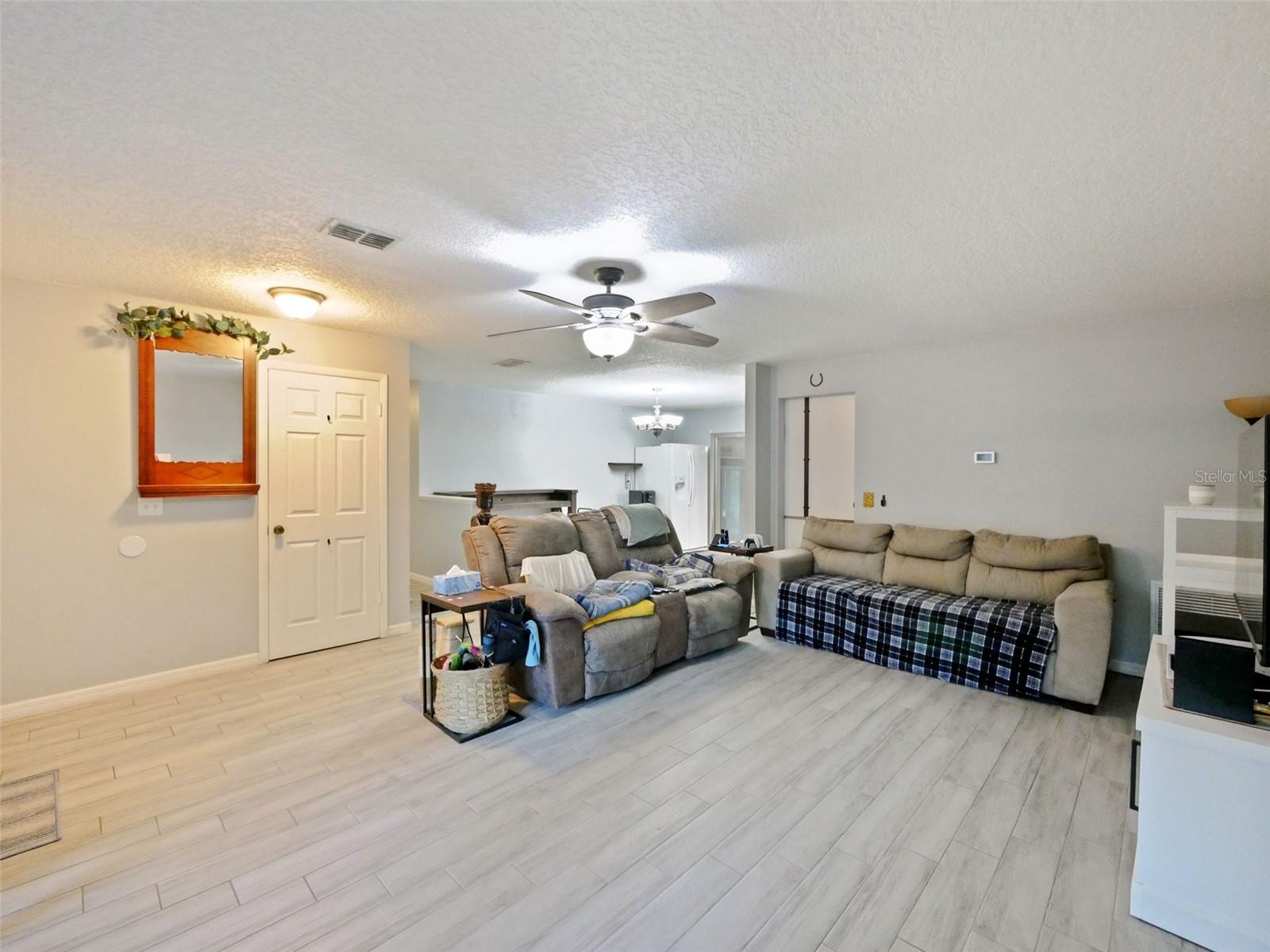 1500 E OAK LEAF LN, KISSIMMEE, FL, 34744