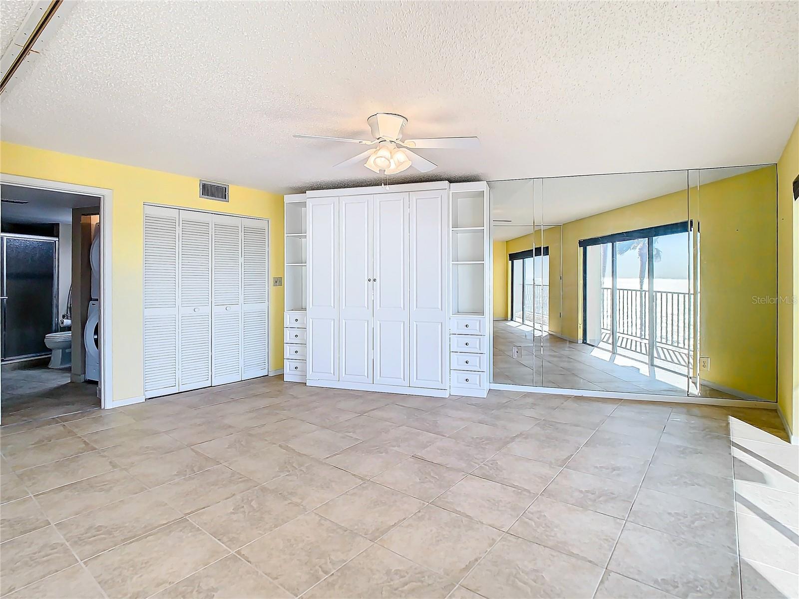 7520 SUNSHINE SKYWAY LN S #110, ST PETERSBURG, FL, 33711