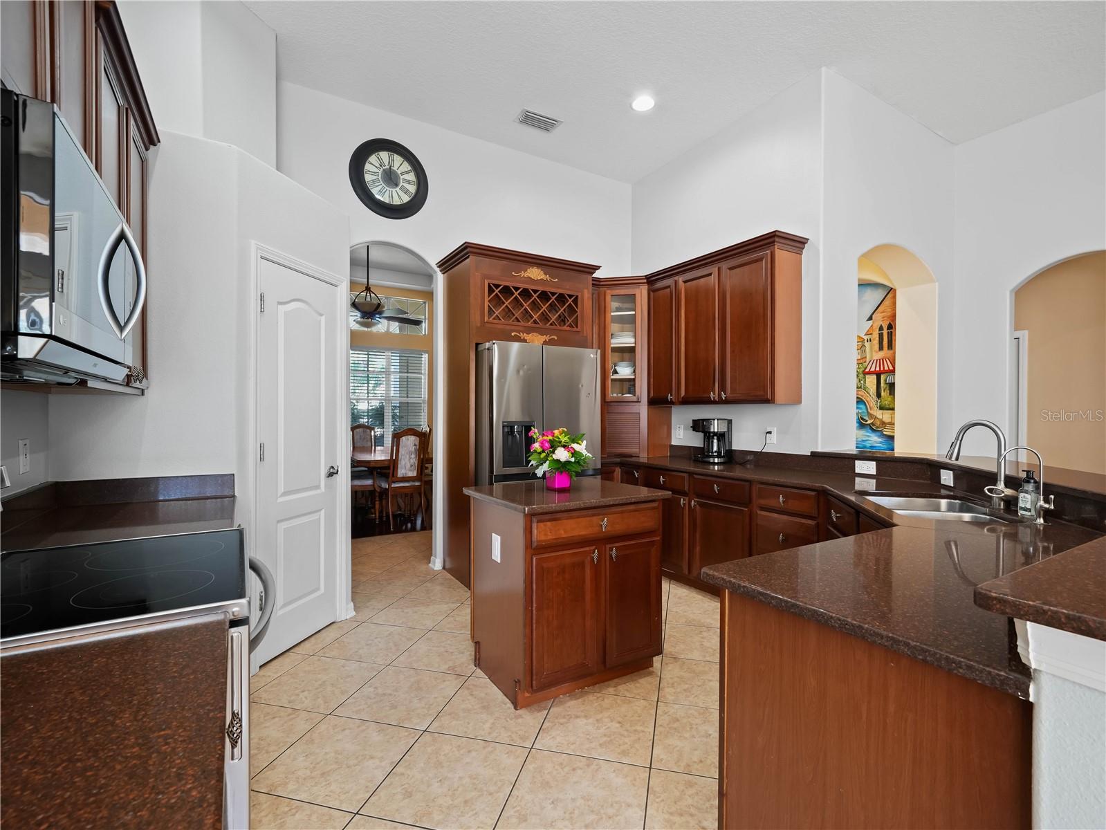 205 BON VIE PL, VALRICO, FL, 33594