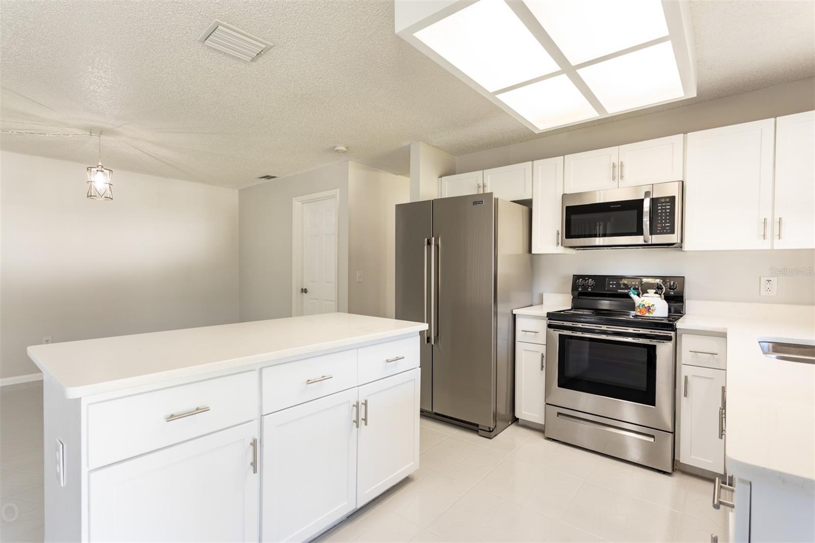 3 CLEMENT CT, PALM COAST, FL, 32137