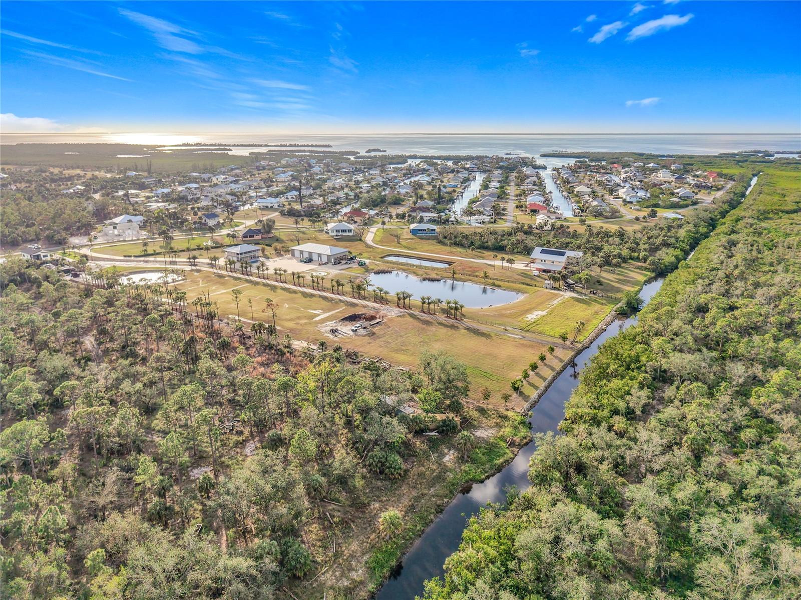 24502 YACHT CLUB BLVD, PUNTA GORDA, FL, 33955
