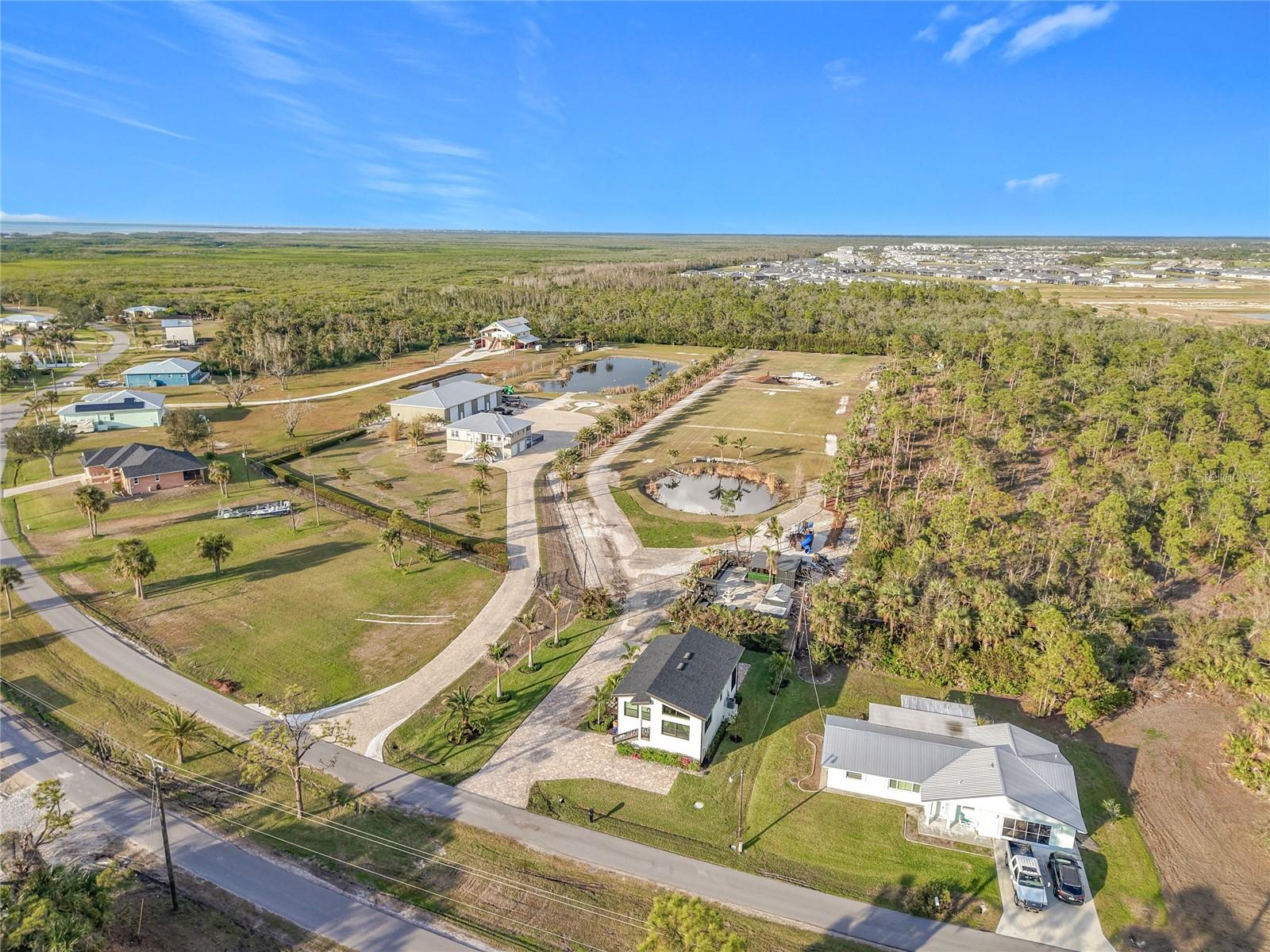 24502 YACHT CLUB BLVD, PUNTA GORDA, FL, 33955