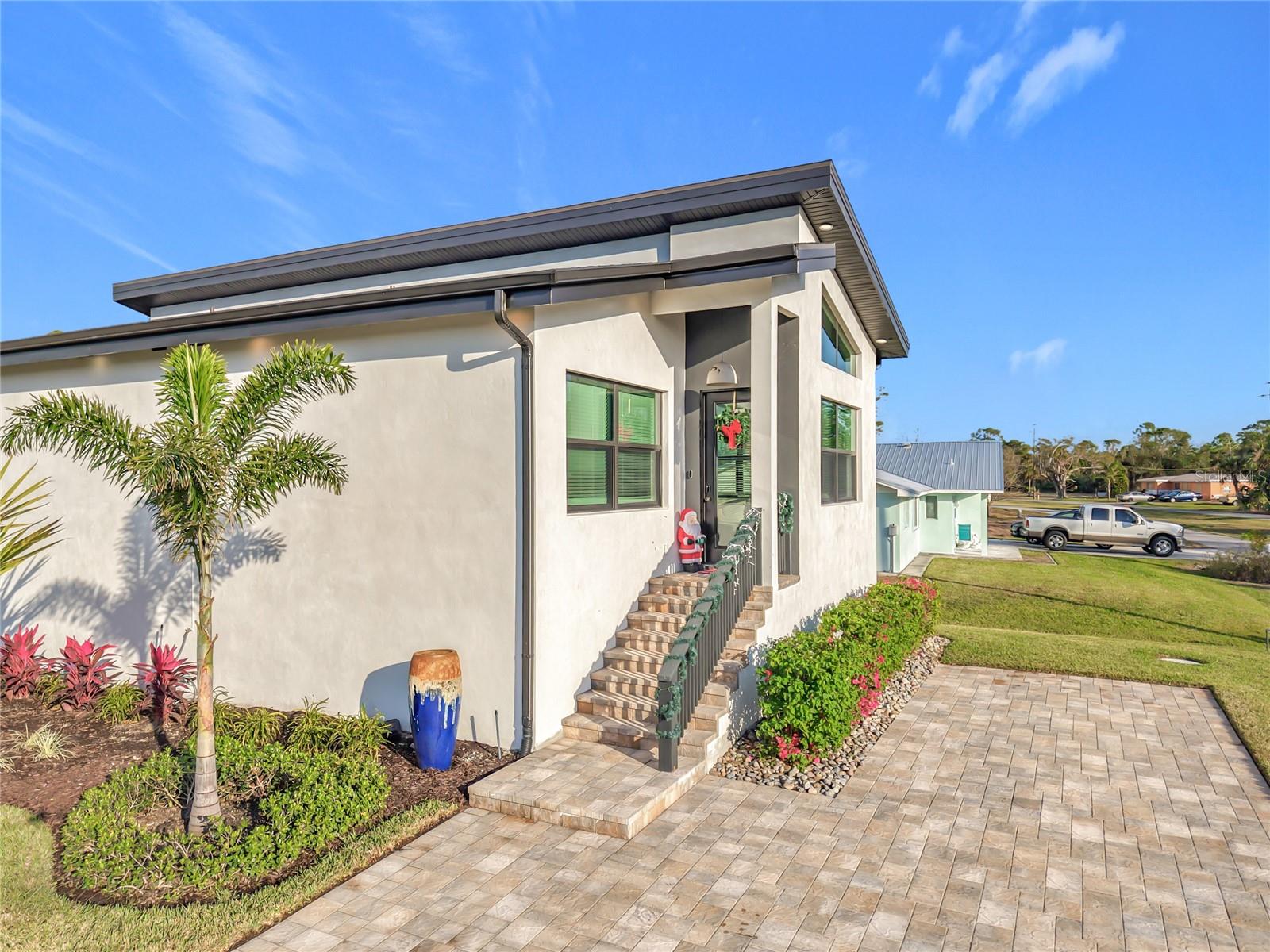 24502 YACHT CLUB BLVD, PUNTA GORDA, FL, 33955