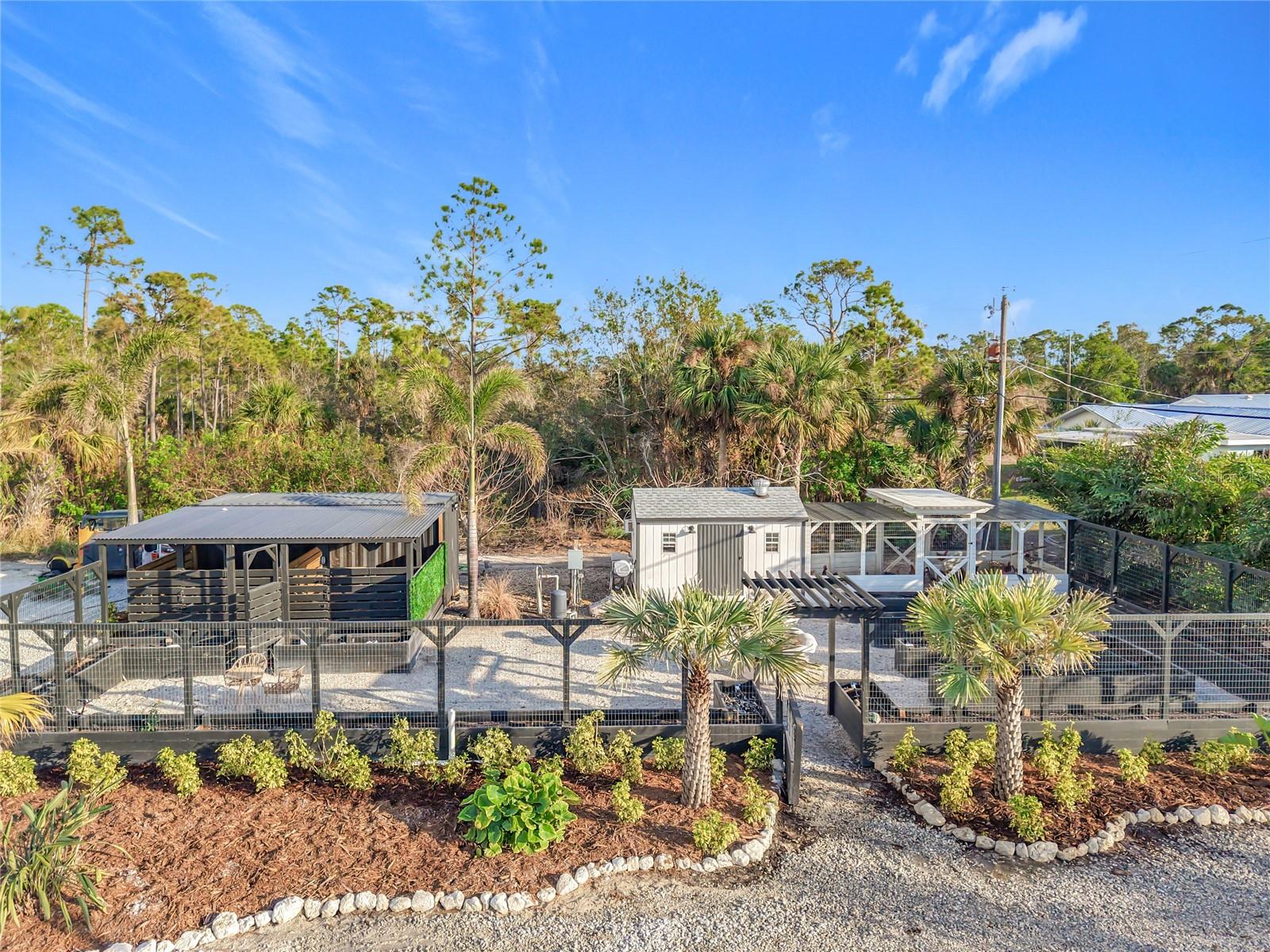 24502 YACHT CLUB BLVD, PUNTA GORDA, FL, 33955