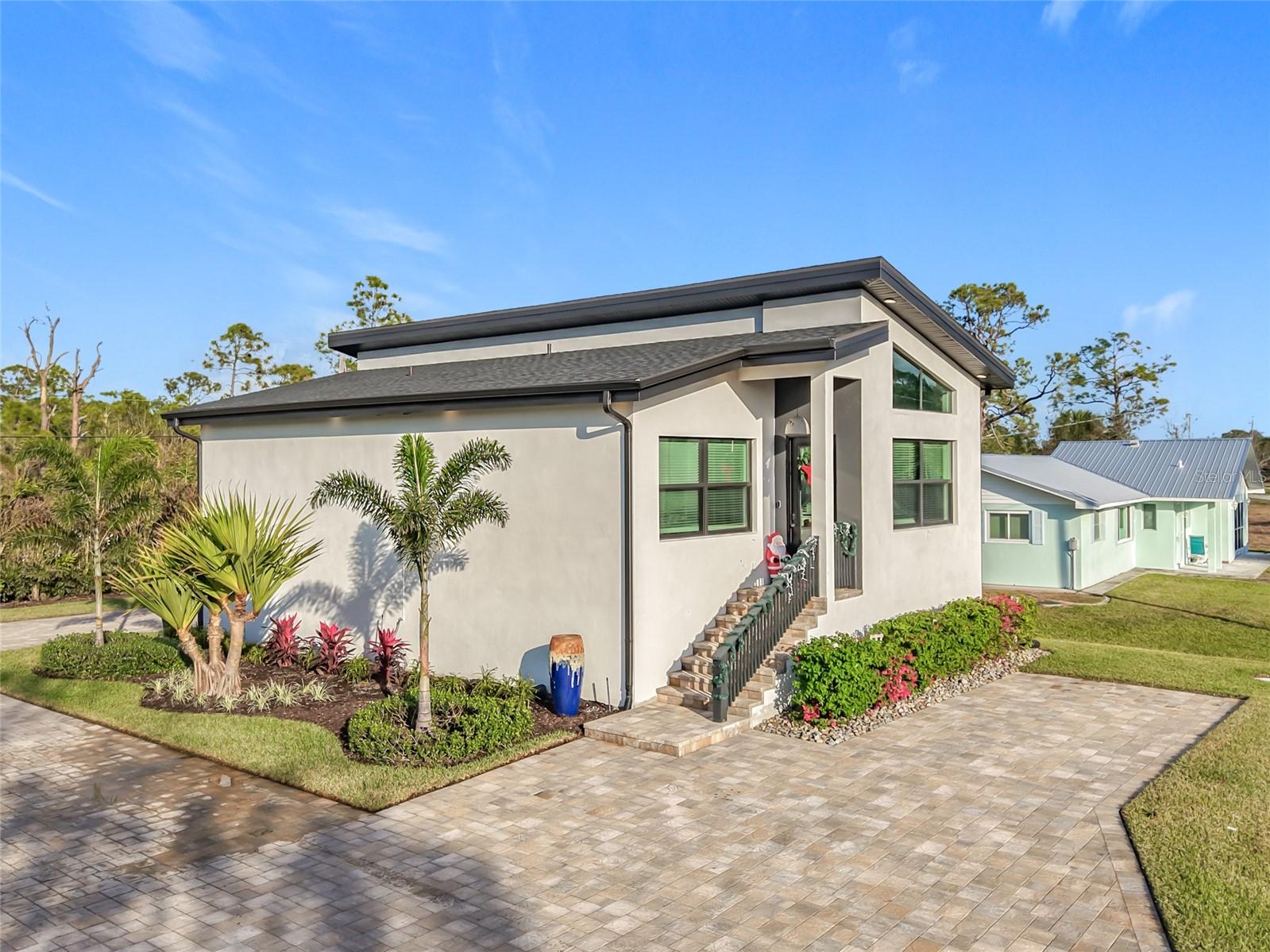 24502 YACHT CLUB BLVD, PUNTA GORDA, FL, 33955
