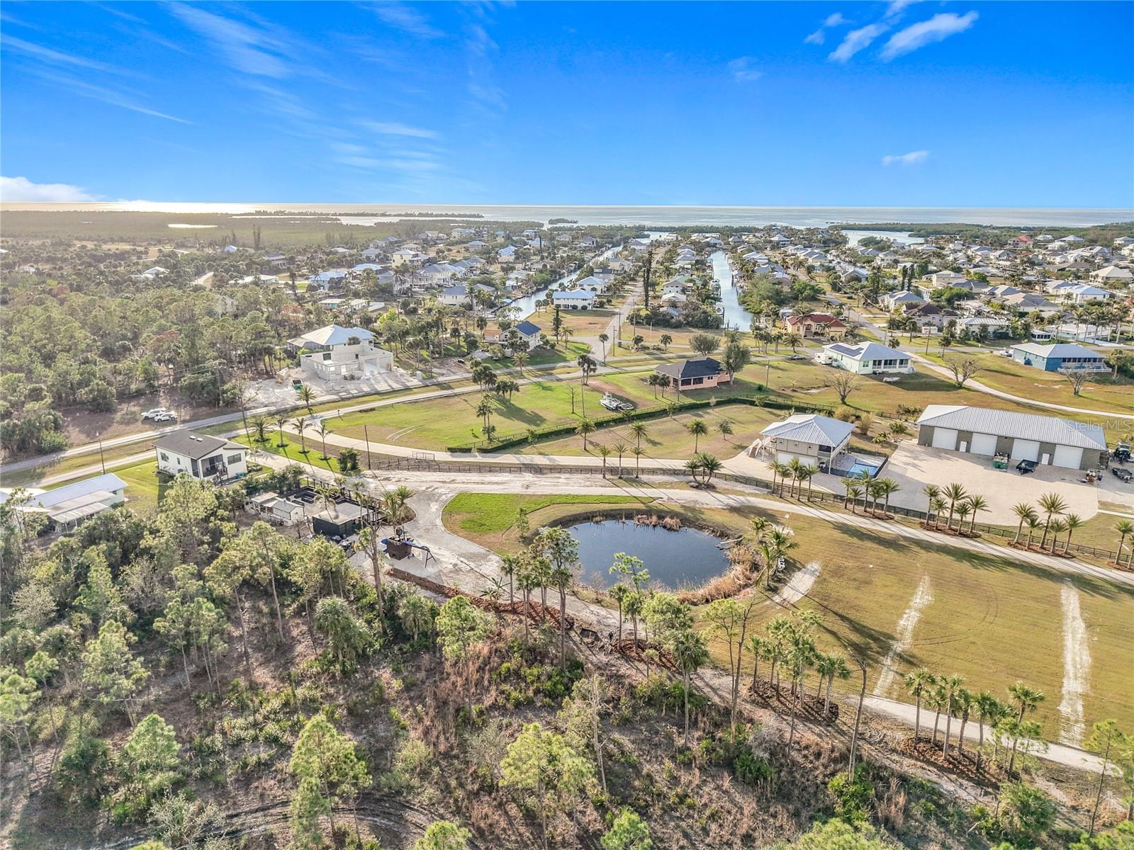 24502 YACHT CLUB BLVD, PUNTA GORDA, FL, 33955