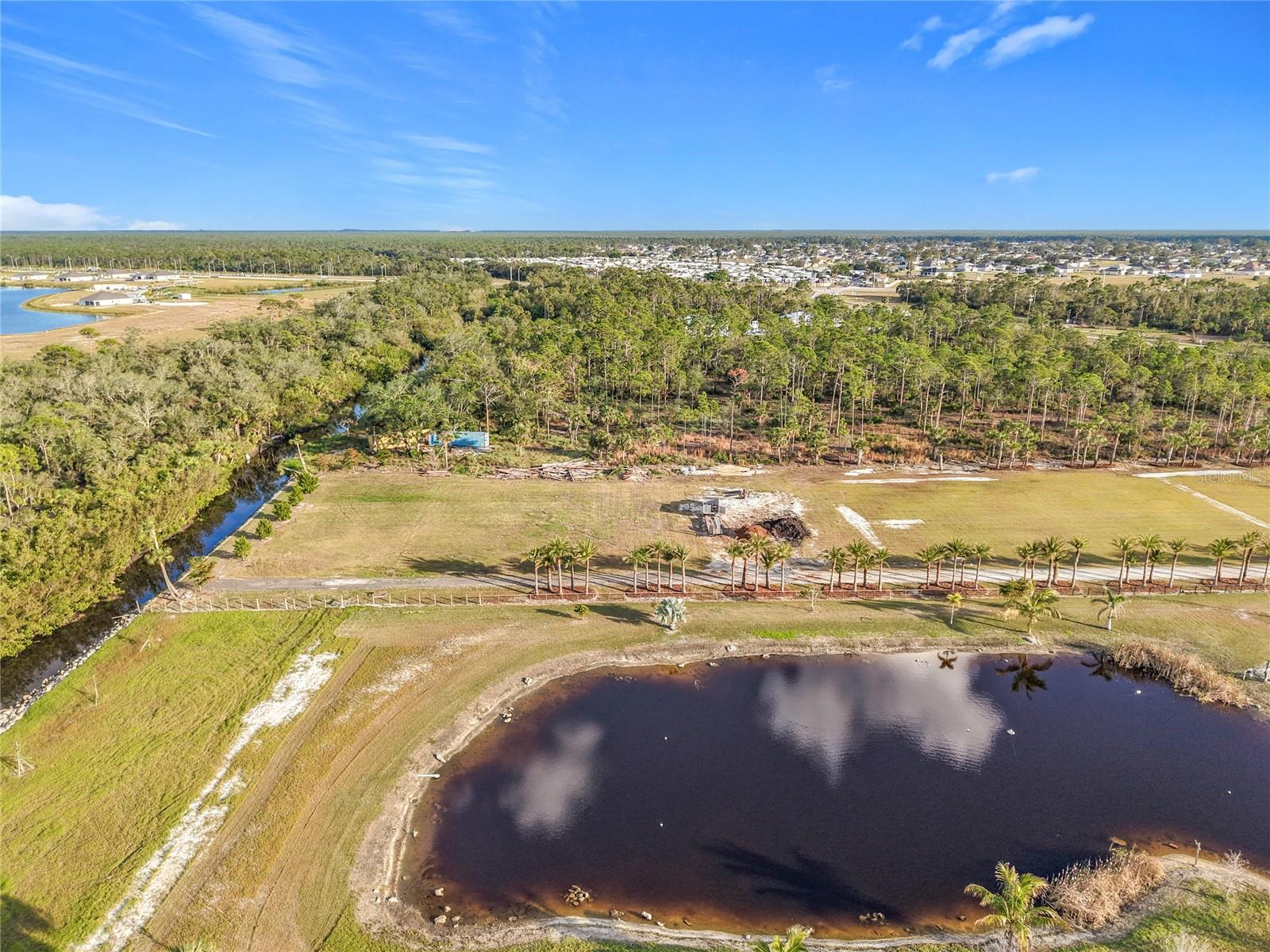 24502 YACHT CLUB BLVD, PUNTA GORDA, FL, 33955