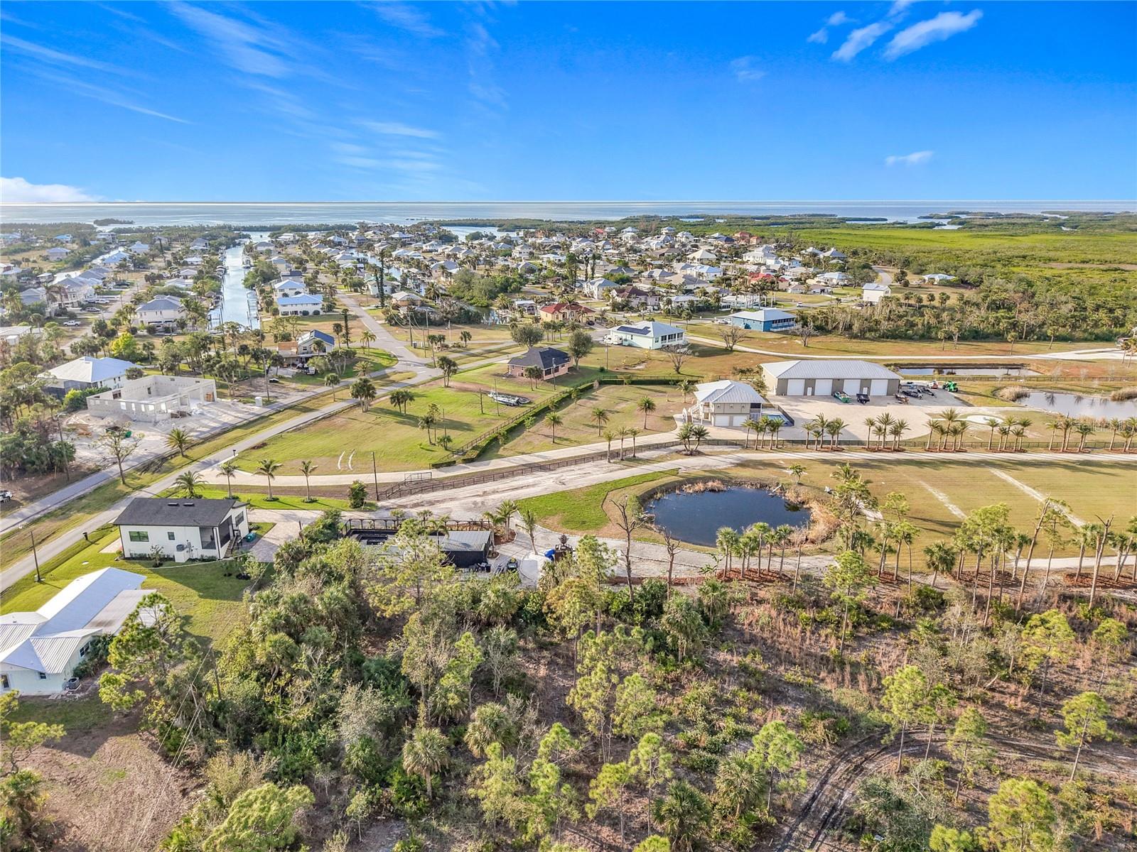 24502 YACHT CLUB BLVD, PUNTA GORDA, FL, 33955