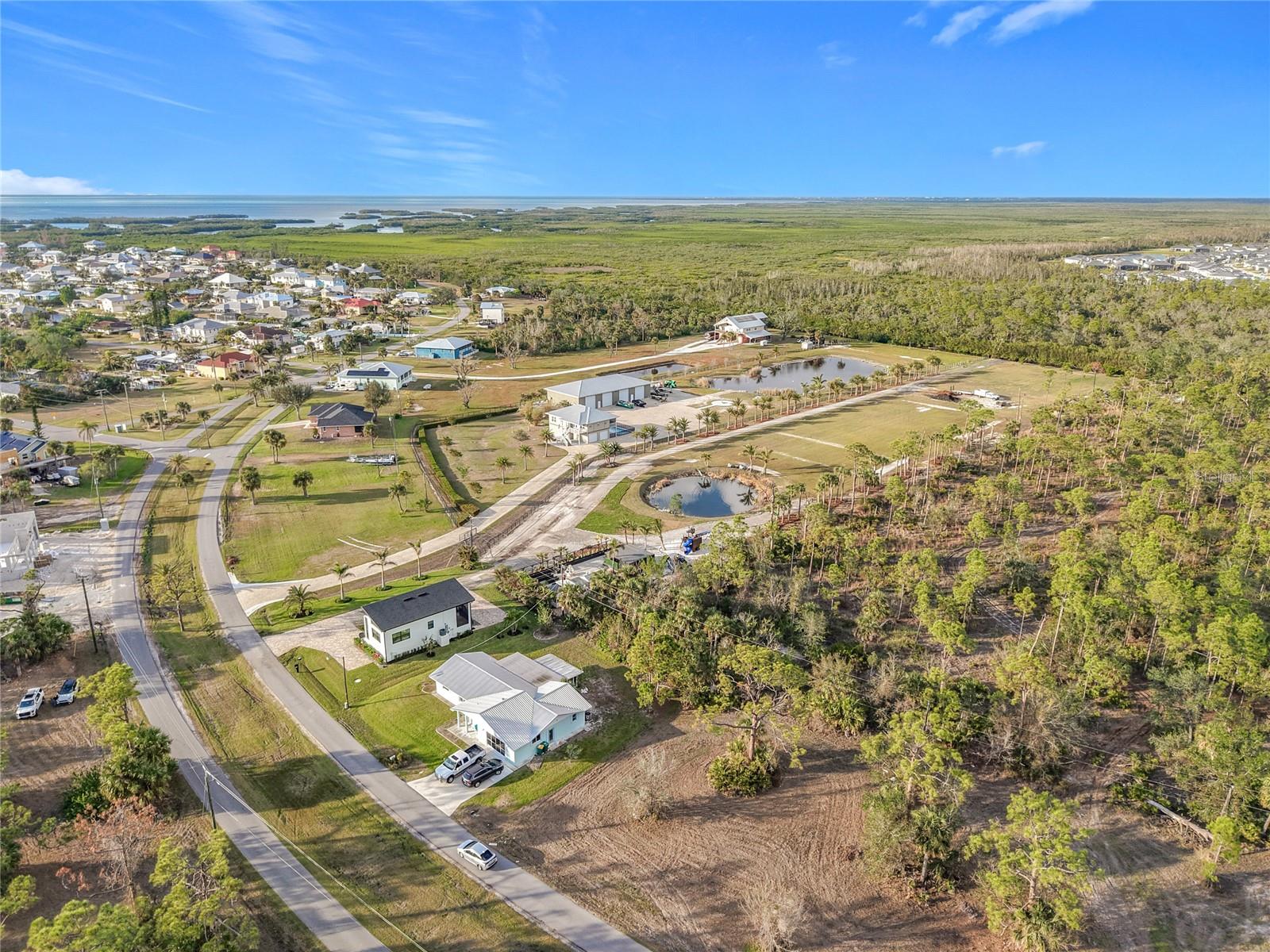 24502 YACHT CLUB BLVD, PUNTA GORDA, FL, 33955