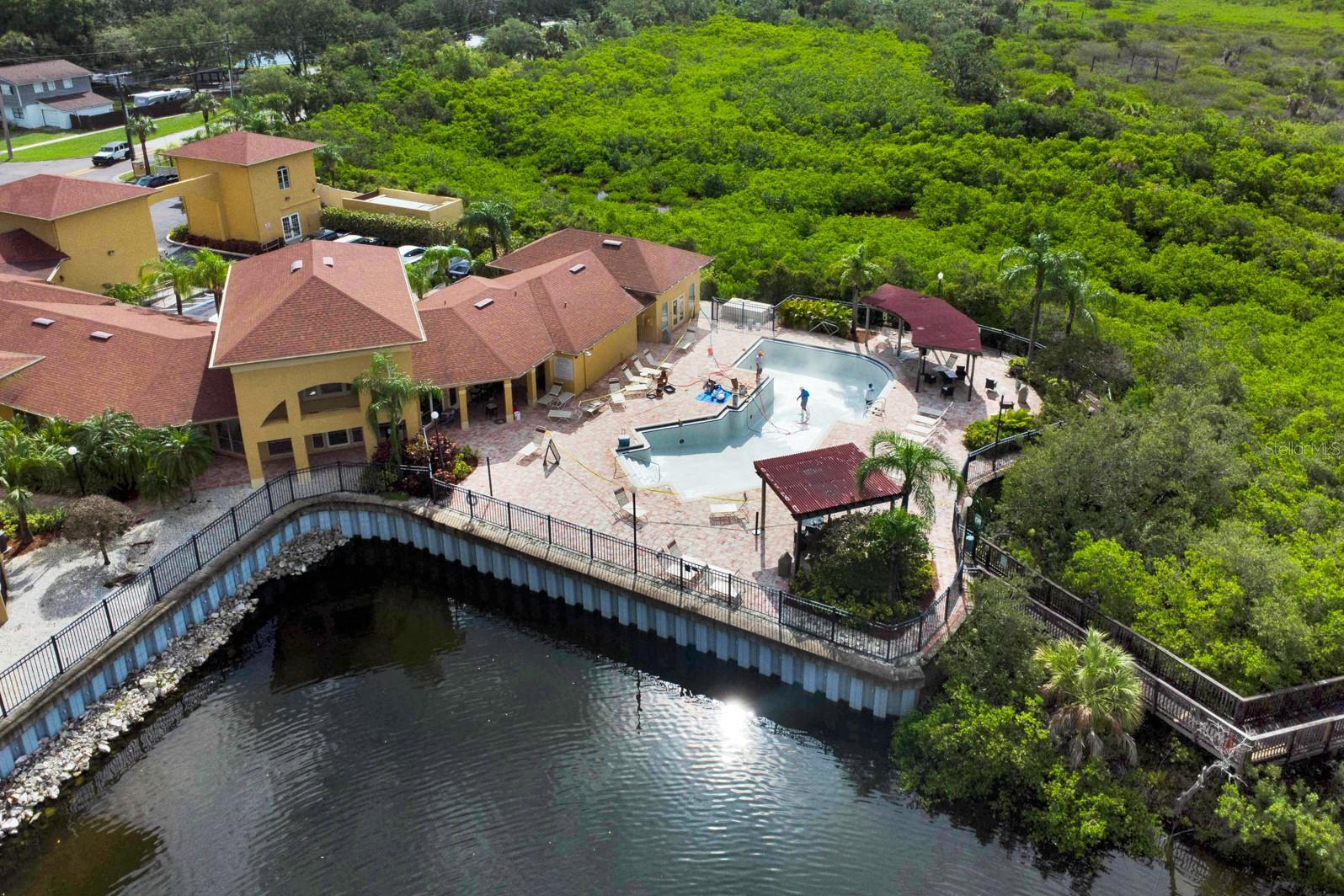 4333 BAYSIDE VILLAGE DR #210, TAMPA, FL, 33615