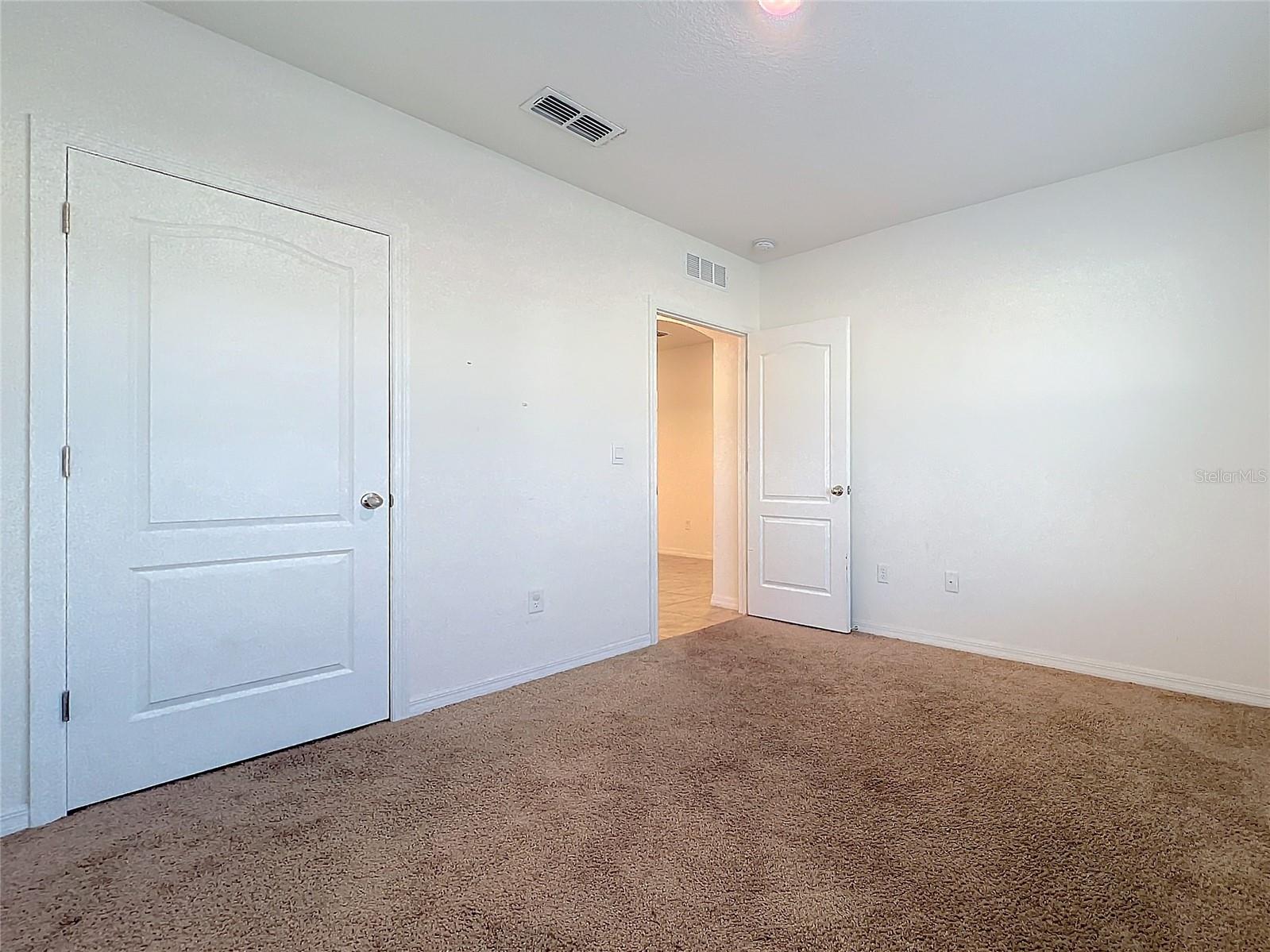 3290 LOGAN BERRY DR, MOUNT DORA, FL, 32757