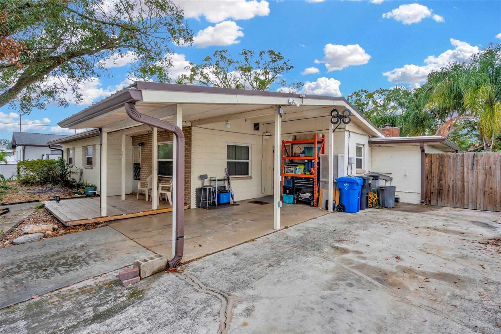 807 MONACO DR, TAMPA, FL, 33613
