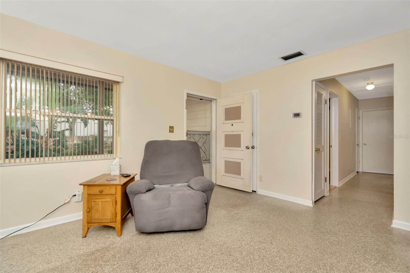 807 MONACO DR, TAMPA, FL, 33613