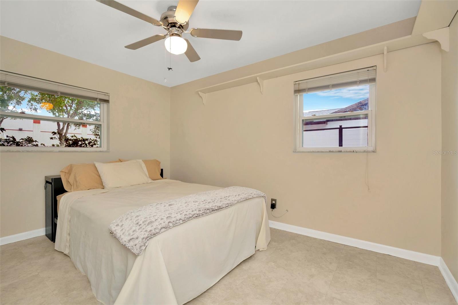 807 MONACO DR, TAMPA, FL, 33613