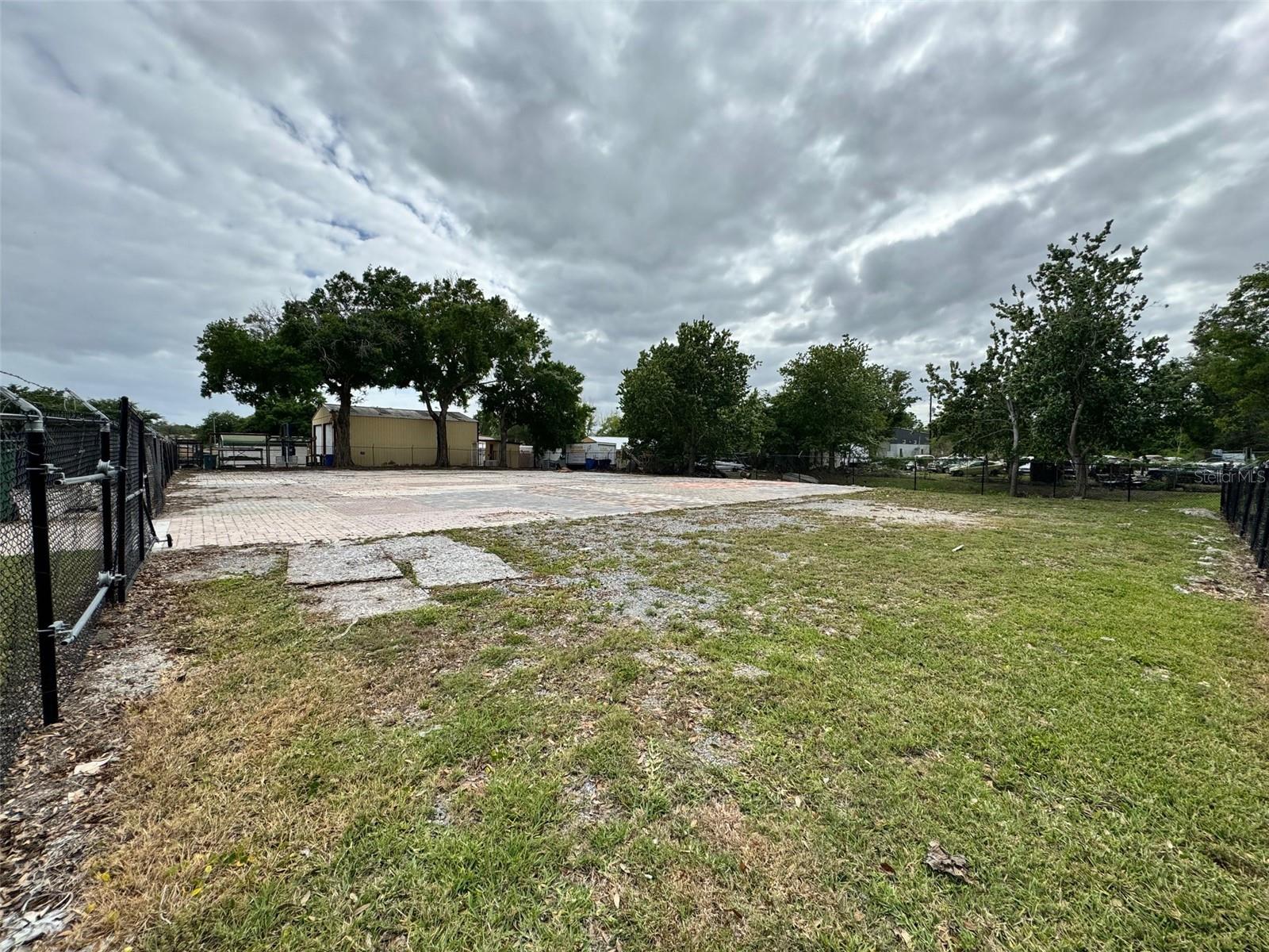 580 FAIRVILLA RD, ORLANDO, FL, 32808