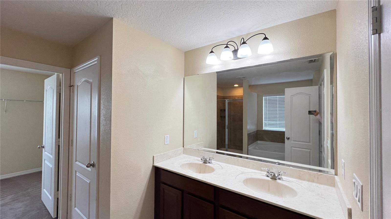 16027 YELLOWEYED DR, CLERMONT, FL, 34714