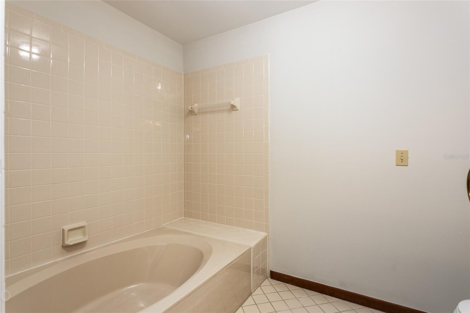 1 SEA BRIGHT PL, PALM COAST, FL, 32164