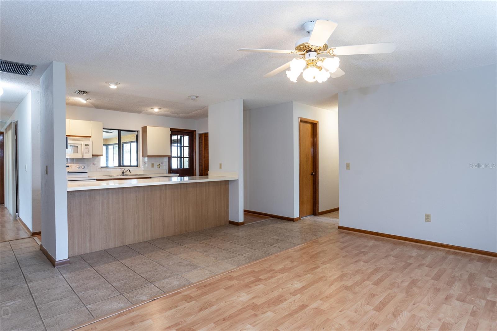 1 SEA BRIGHT PL, PALM COAST, FL, 32164