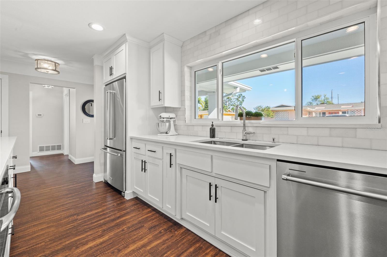 1470 HILL DR, LARGO, FL, 33770