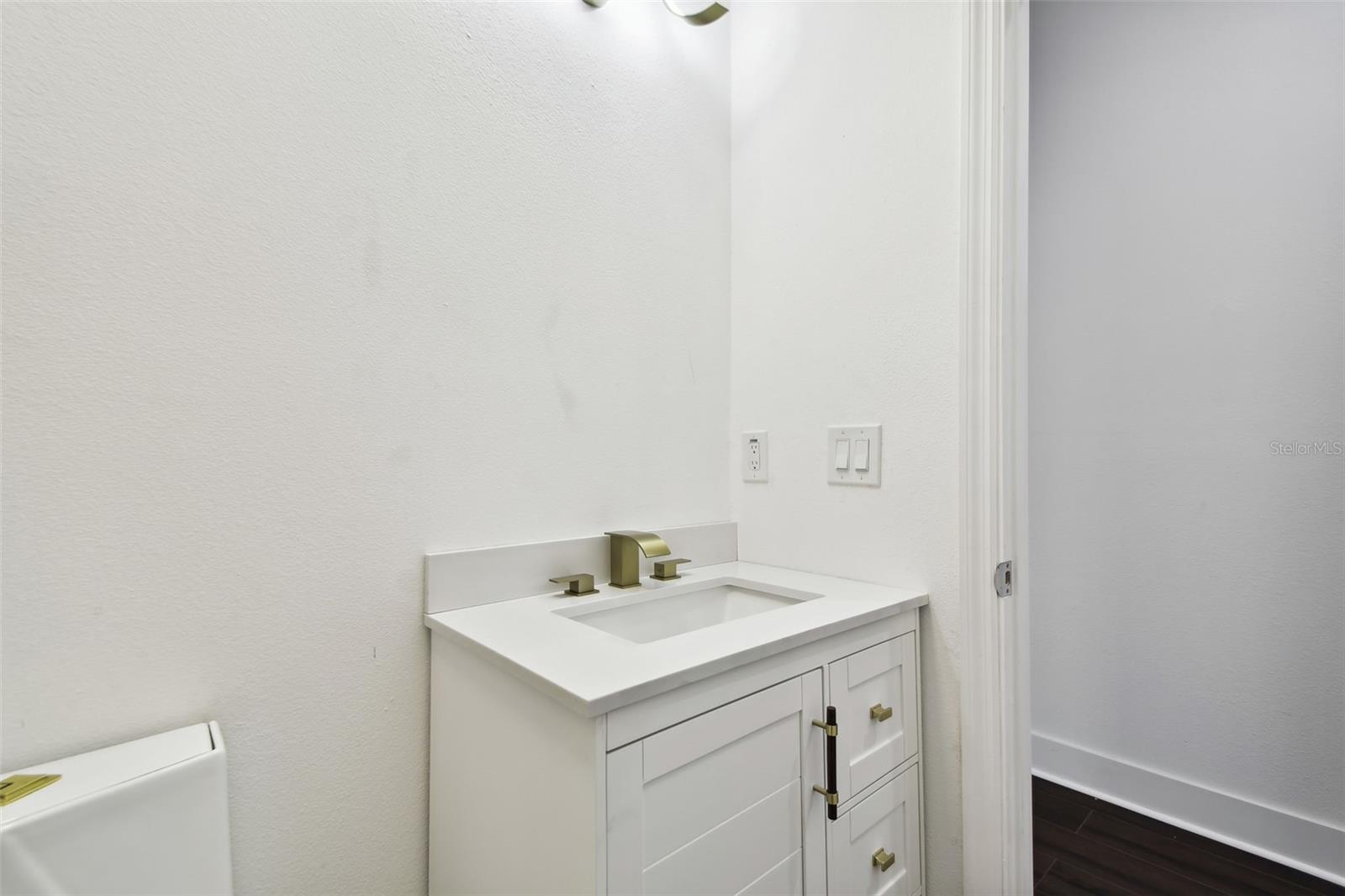 1565 13TH ST S, ST PETERSBURG, FL, 33705