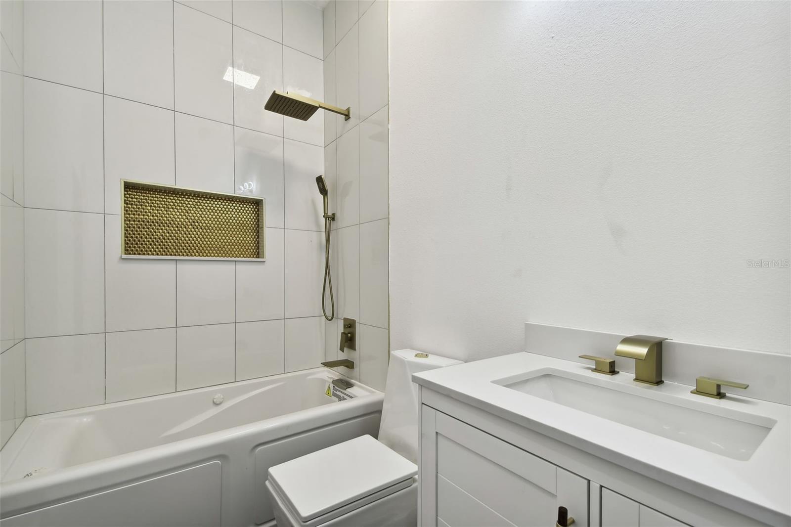 1565 13TH ST S, ST PETERSBURG, FL, 33705