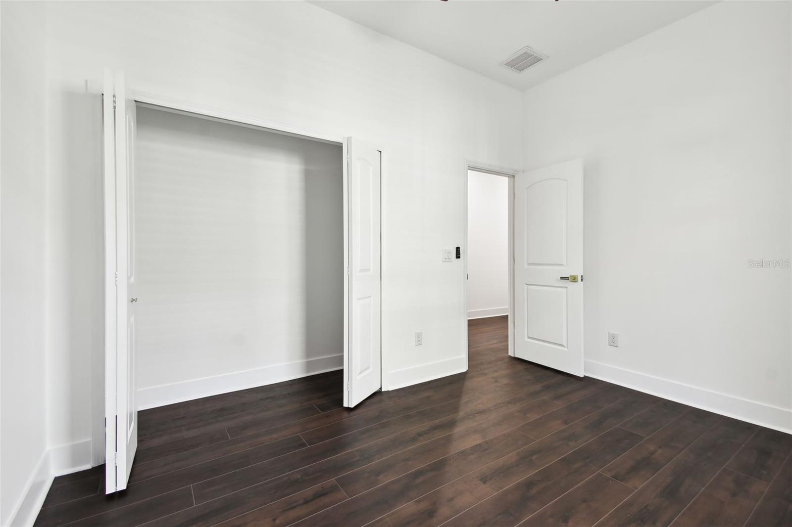 1565 13TH ST S, ST PETERSBURG, FL, 33705