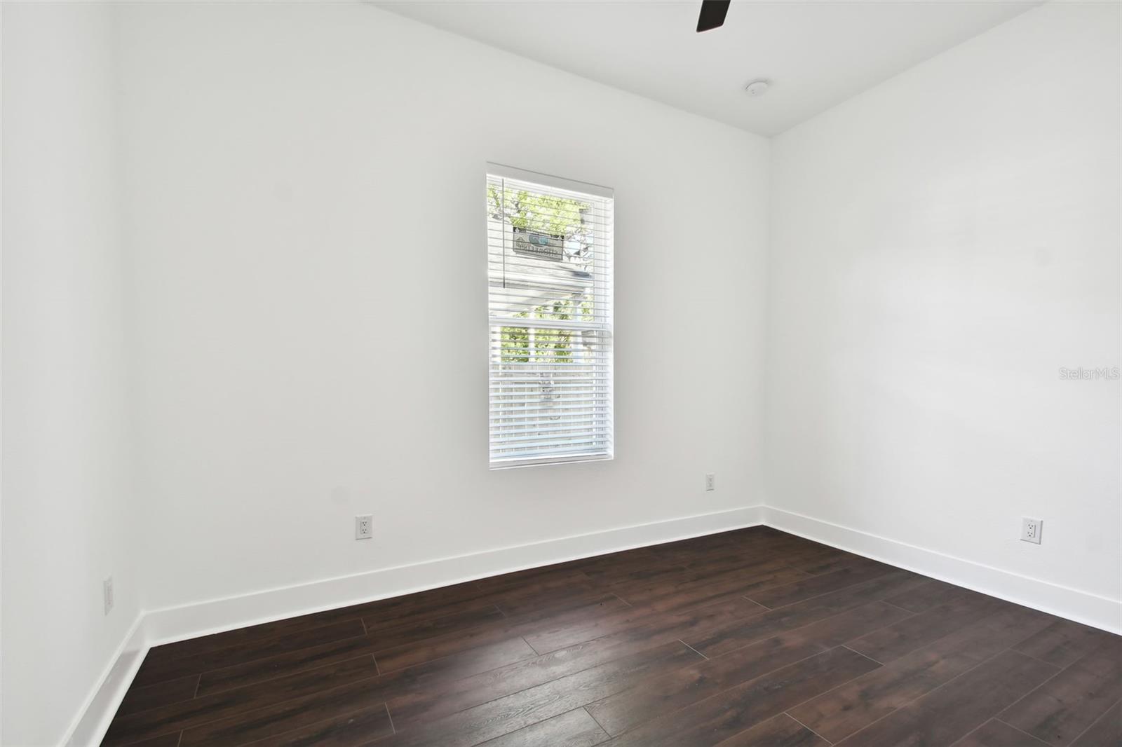 1565 13TH ST S, ST PETERSBURG, FL, 33705