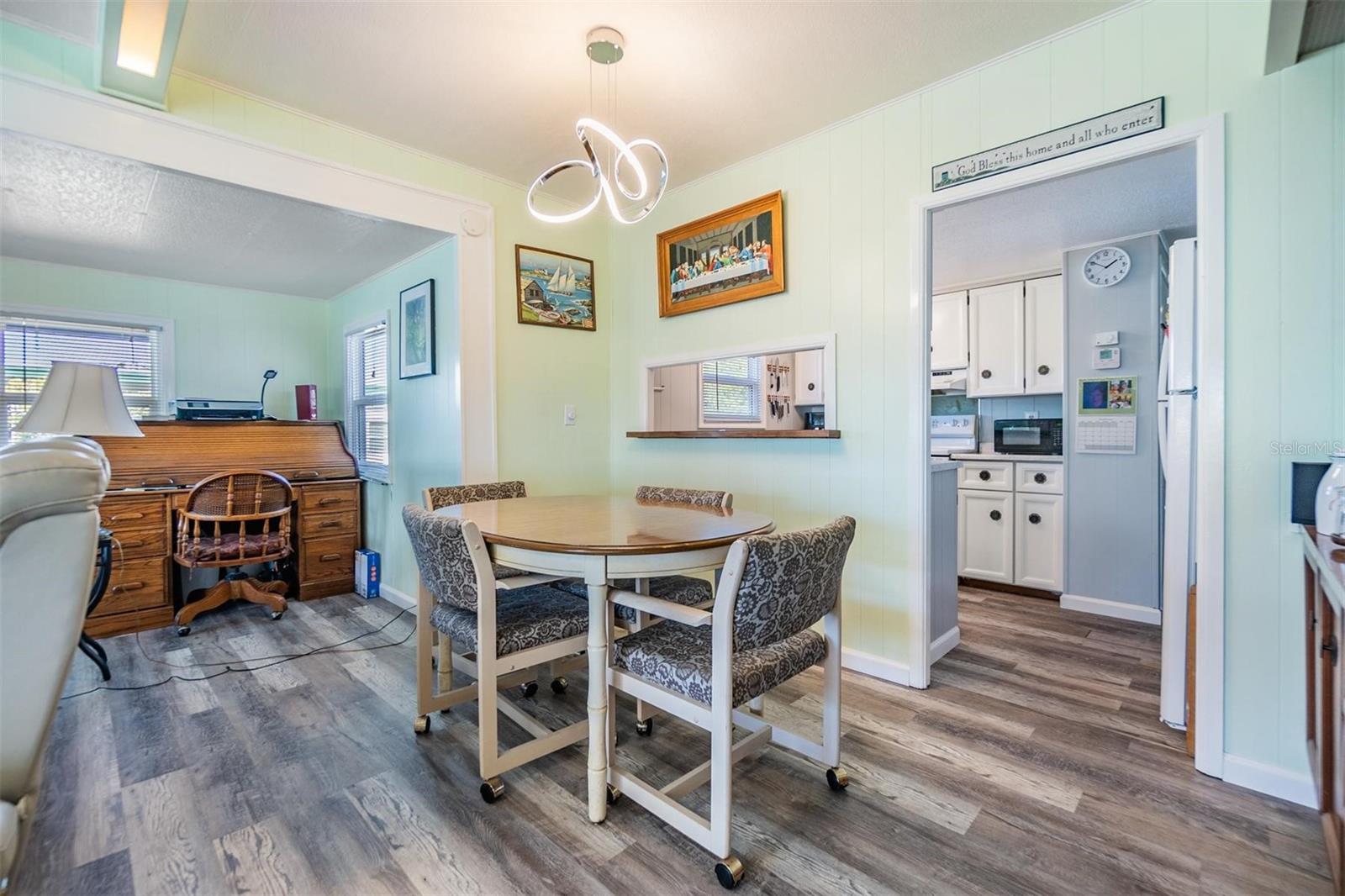 5312 MARY ST, ZEPHYRHILLS, FL, 33542