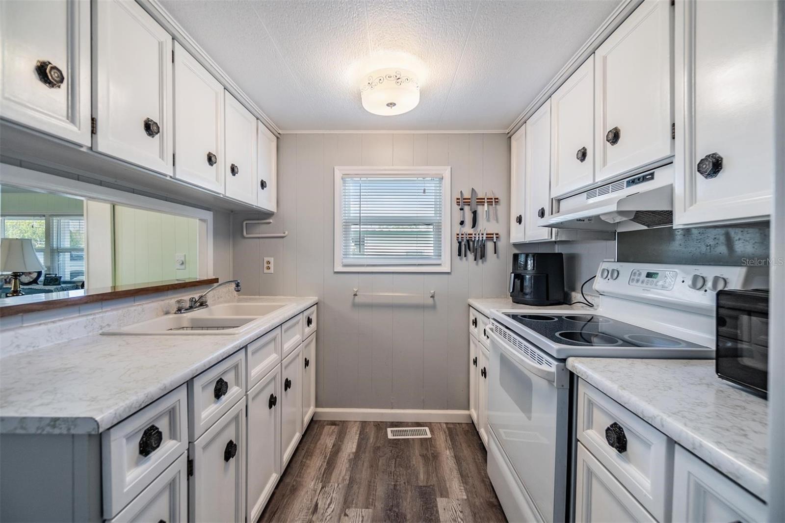 5312 MARY ST, ZEPHYRHILLS, FL, 33542
