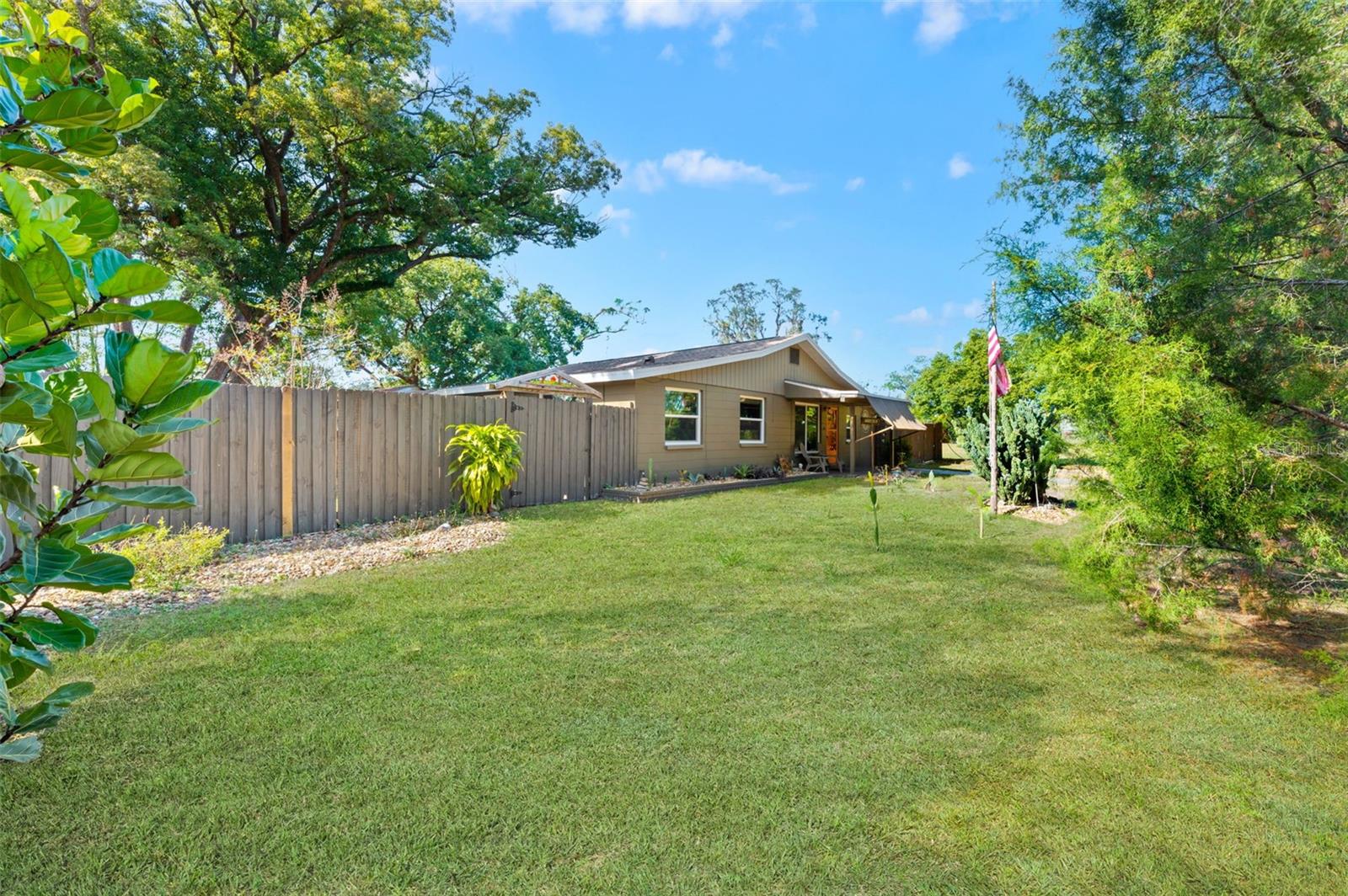9220 N 29TH ST, TAMPA, FL, 33612