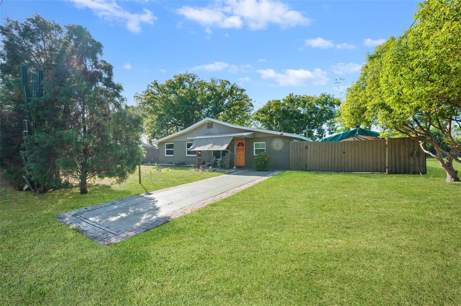 9220 N 29TH ST, TAMPA, FL, 33612