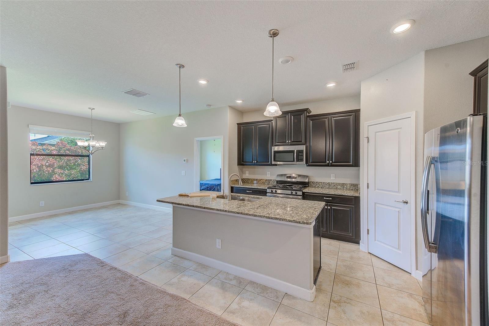 8121 SEQUESTER LOOP, LAND O LAKES, FL, 34637